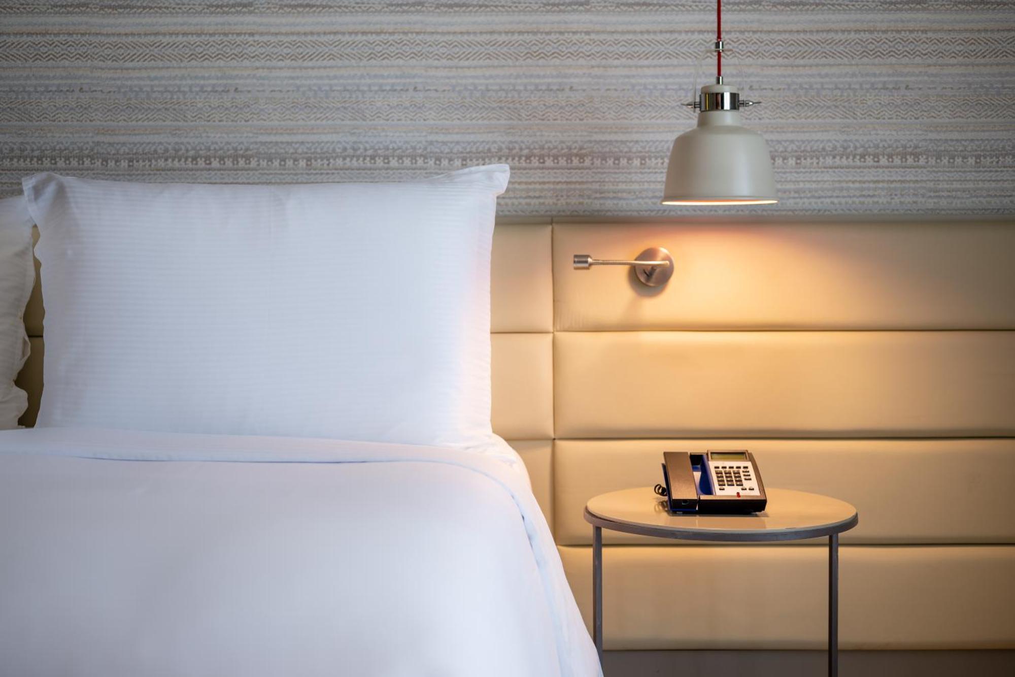 Hotel Radisson Blu Marrakech, Carré Eden 5*